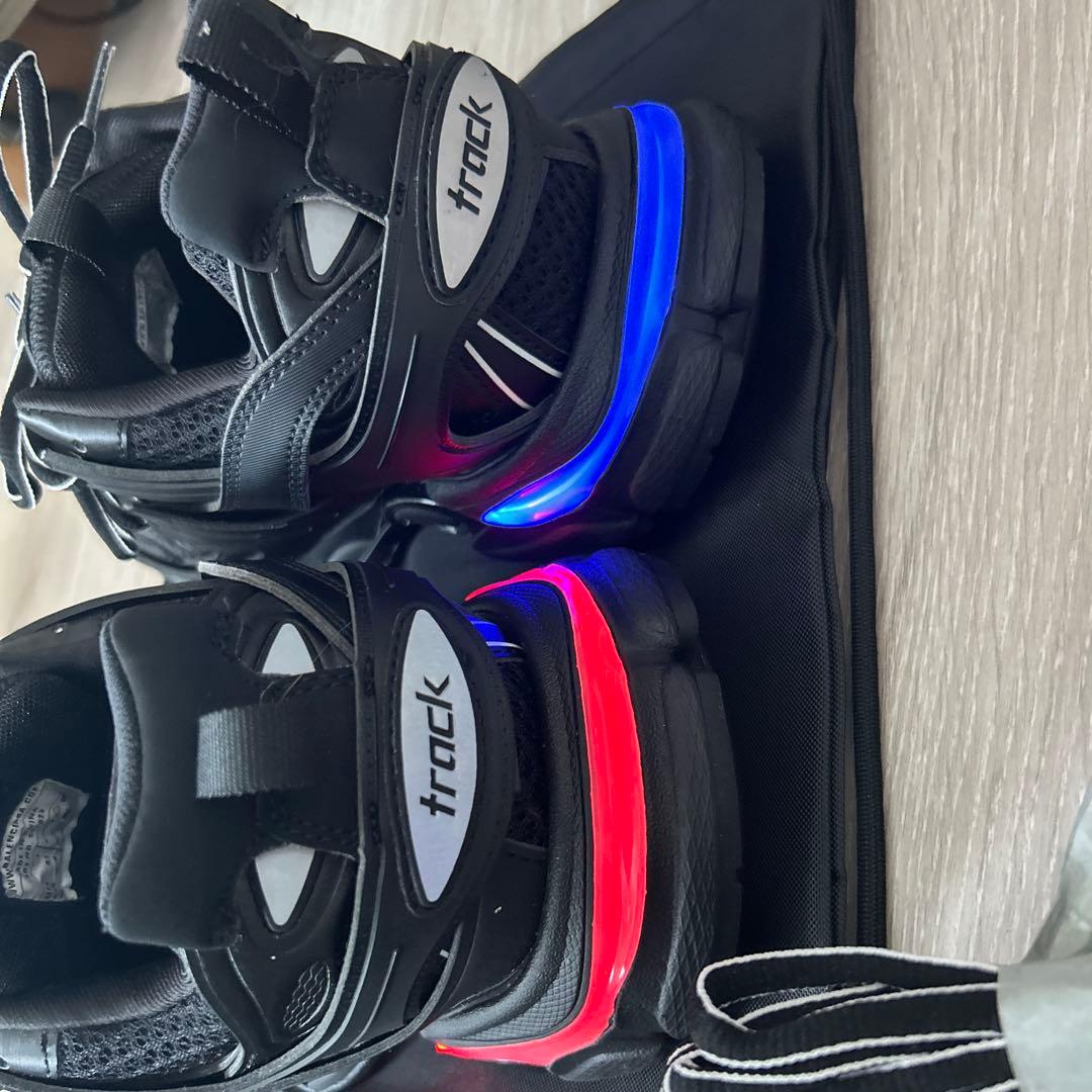 BALENCIAGA TRACK LED BLACK 即日発送