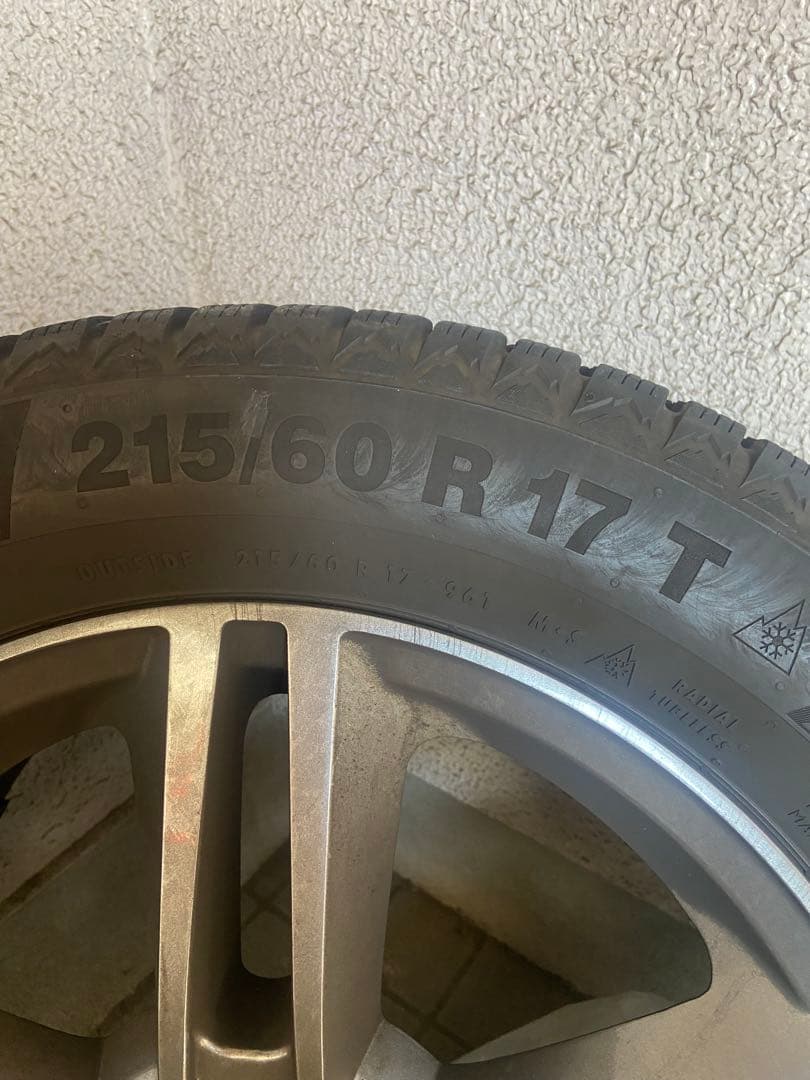 M*様 スタッドレスタイヤ 215/60 R17 ホイール　付きベンツ　配達可能