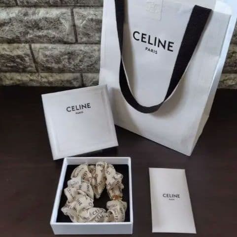 セリーヌ レイユール ロゴデザイン シュシュ ヘアアクセサリー 極美品