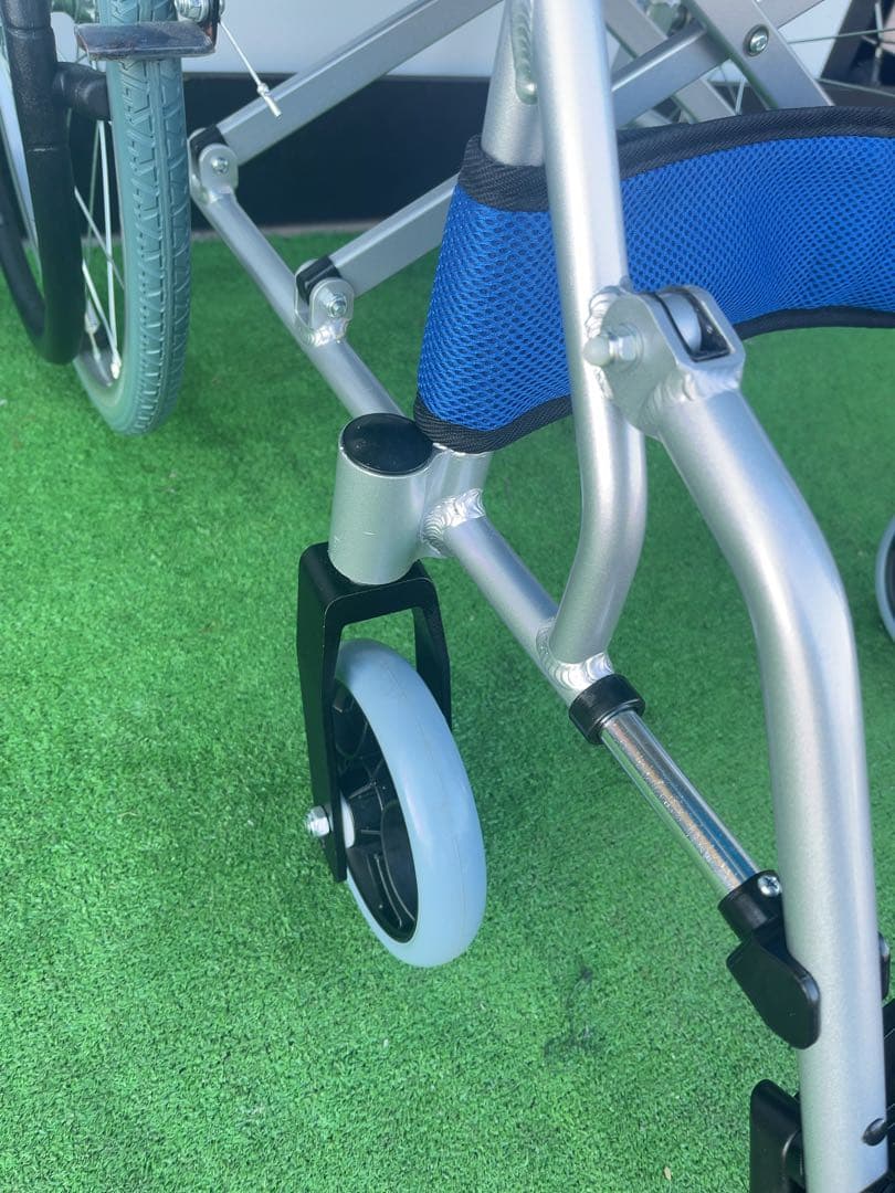 Care-Tec 自走式車椅子スマイルCA-70SU 美品