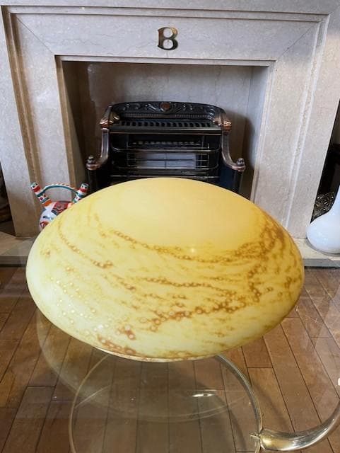 イエローオーバルシーリングライト