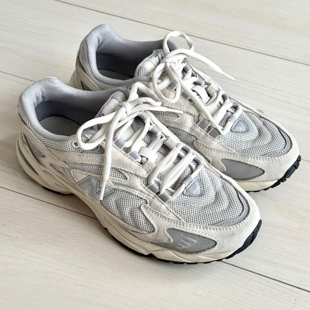 New Balance 725 ホワイト/グレー スニーカー 24cm