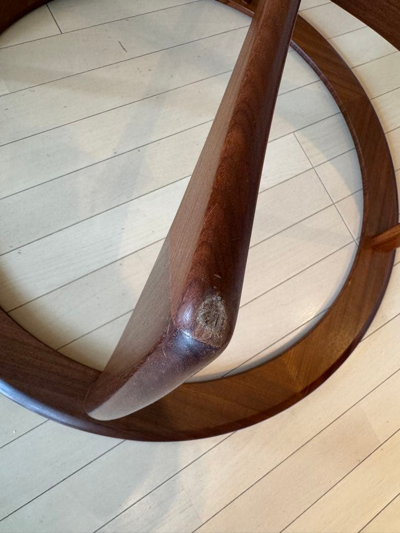 G-PLAN round glass table コーヒーテーブル