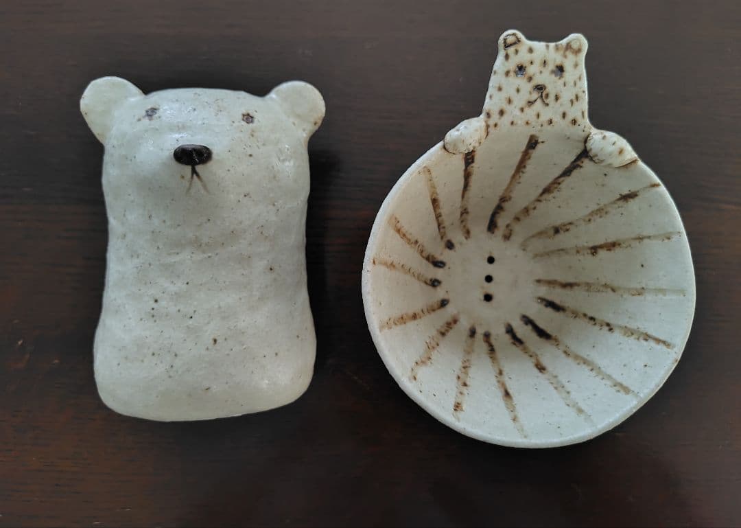 金成潤子　クマの花器とコーヒードリッパー