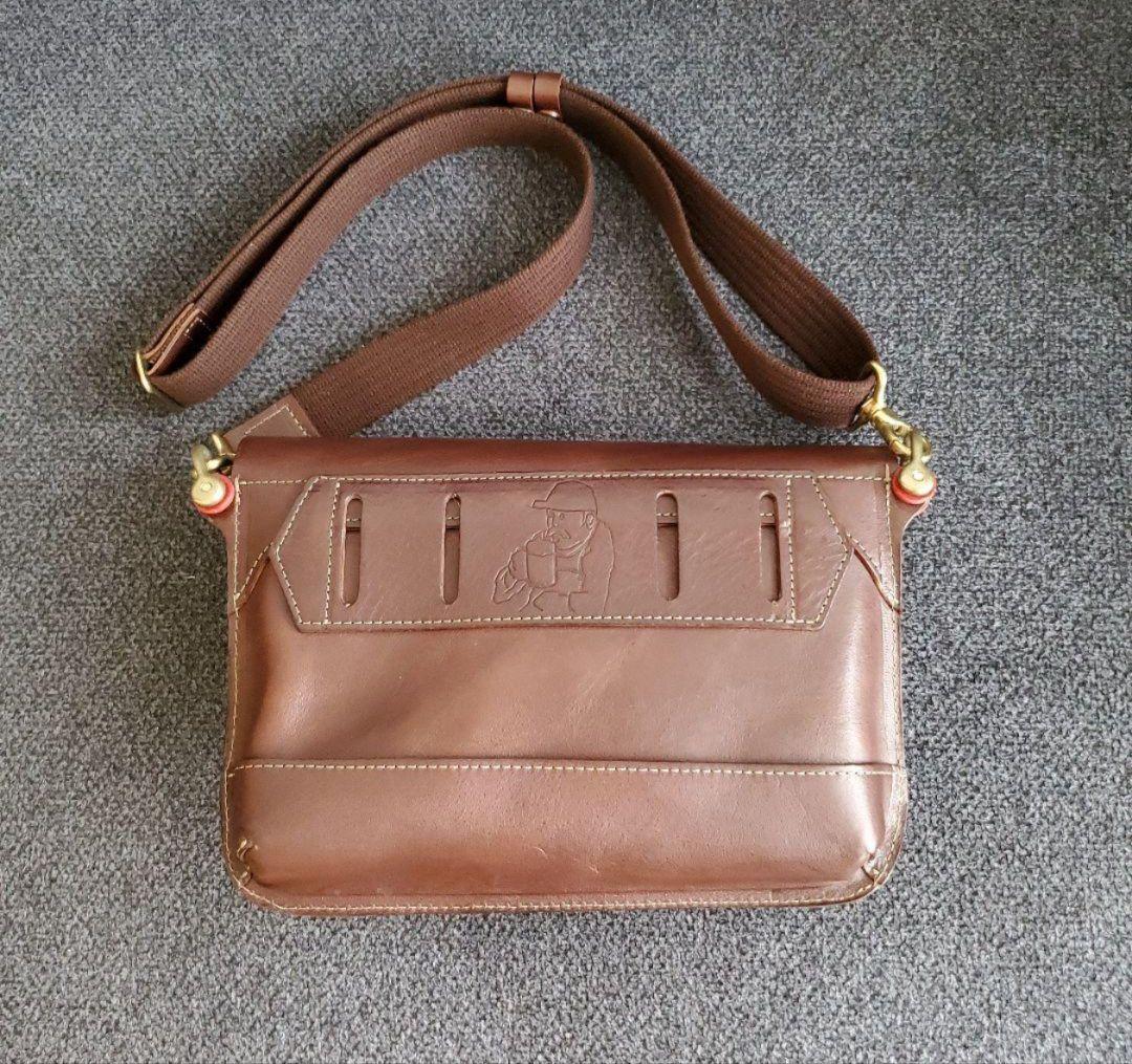 ビアベリー DOUBLE FLAPS M クラッチバッグ