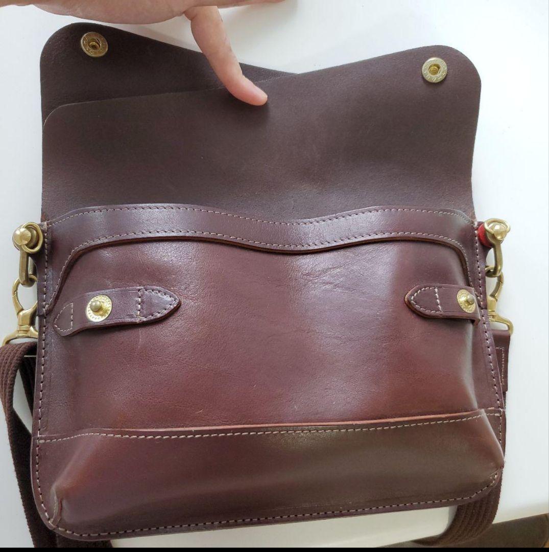 ビアベリー DOUBLE FLAPS M クラッチバッグ