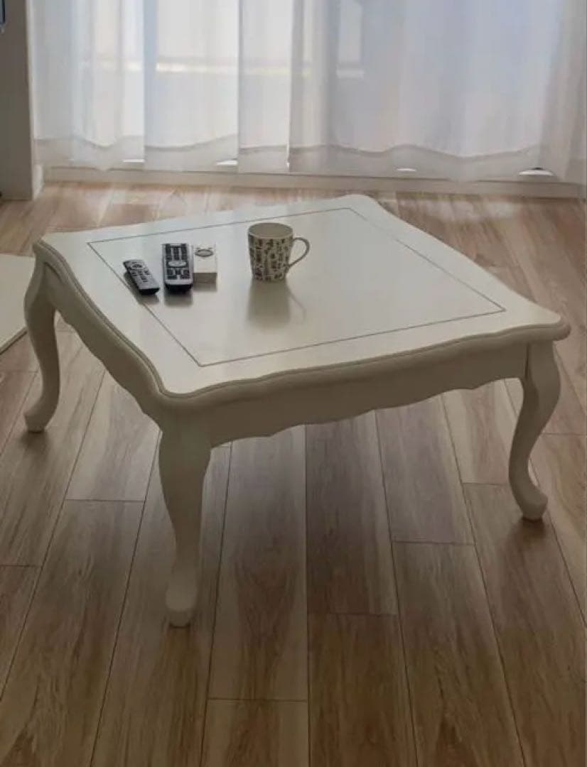 花⭐︎送料込み　ローテーブル　猫脚