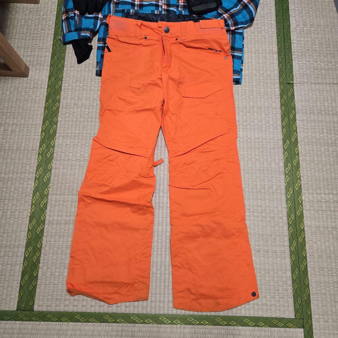 スノボウェア一式（ウェア、ゴーグル、ニット帽、手袋、靴下等）