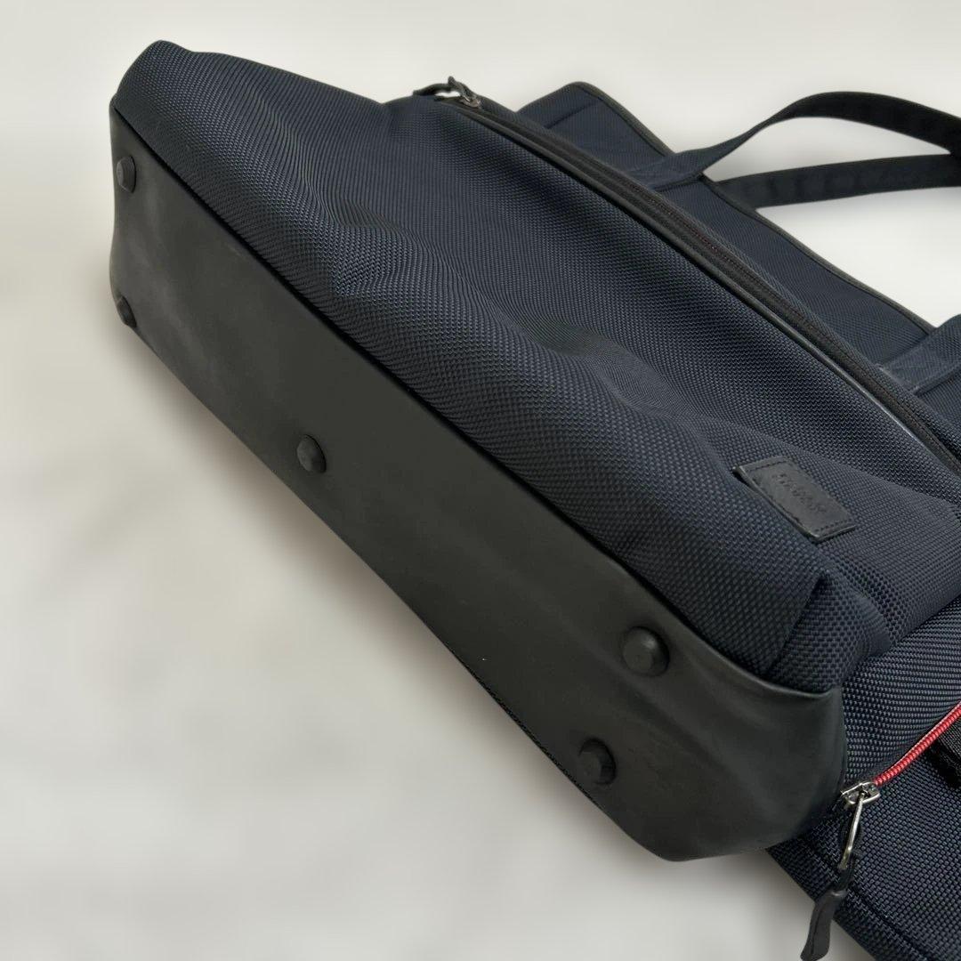 美品　タケオキクチ 定価2.7万円 ビジネス トートバッグ スマホポーチ　A4