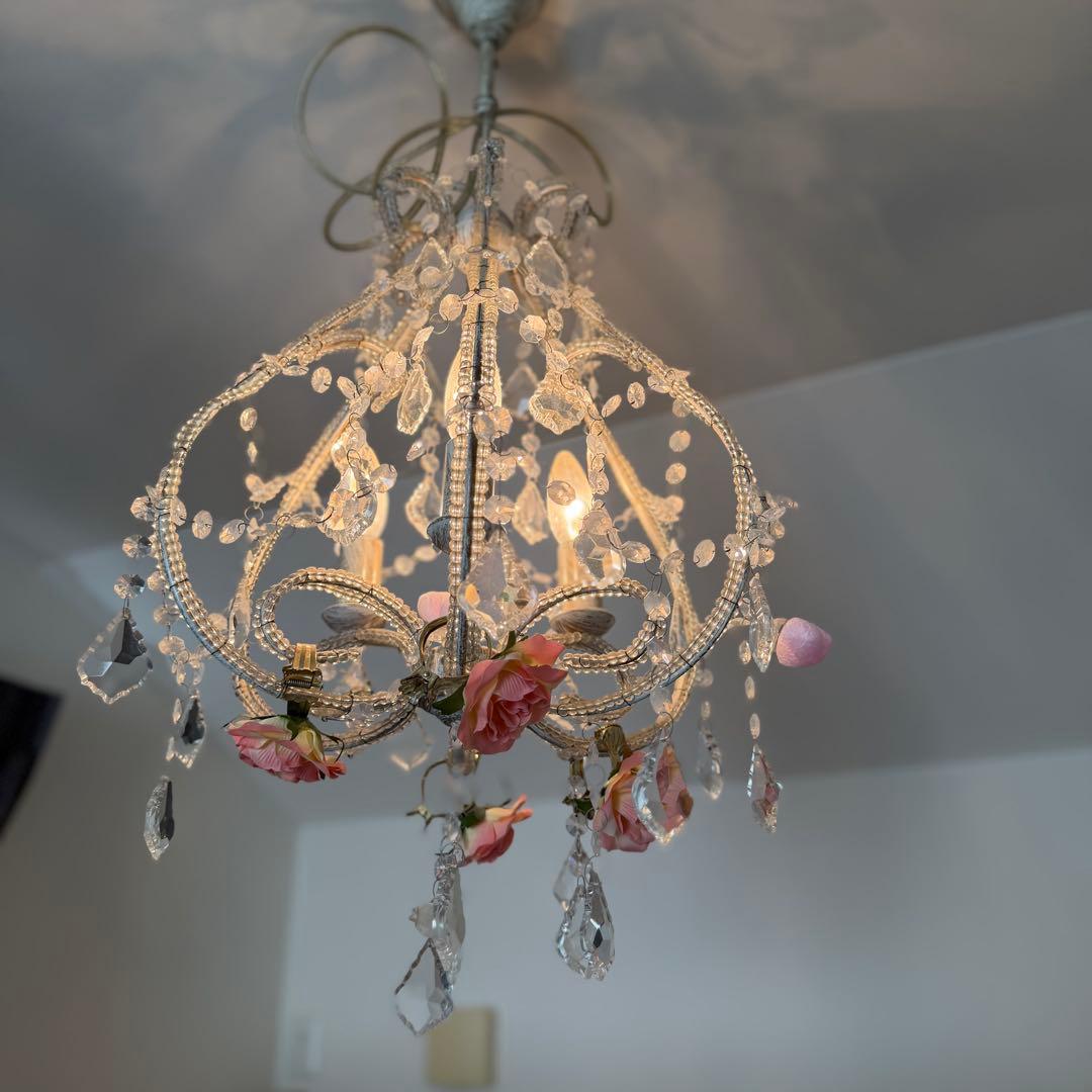 クリスタルシャンデリア 3灯 クラシック　アンティーク