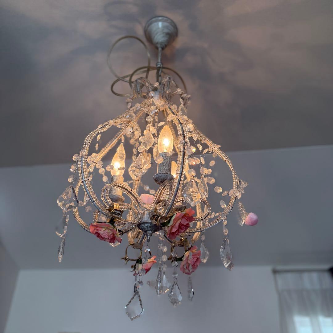 クリスタルシャンデリア 3灯 クラシック　アンティーク