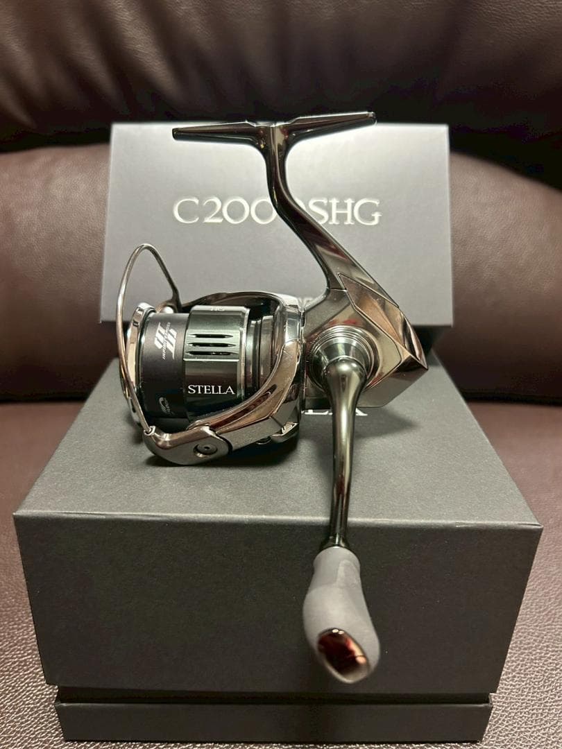 【美品】22 ステラ C2000SHG シマノ スピニング トラウト アジング