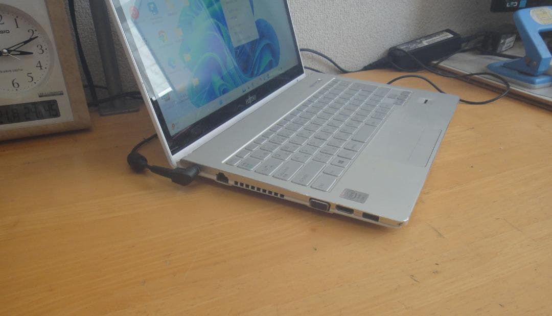 Windowsノート本体 Lifebook SH90/P Windows11/ i5/SSD/5GB