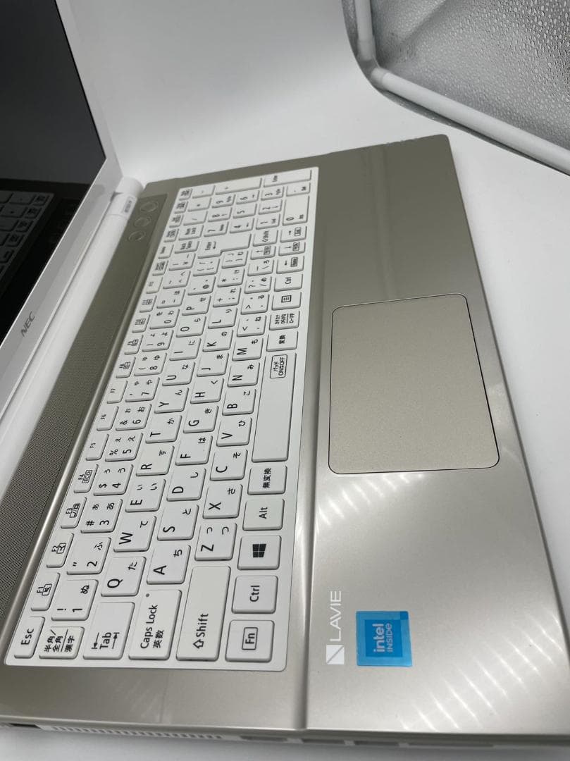 超美品 NEC 新品SSD256GB 8G Office付き 初心者向け