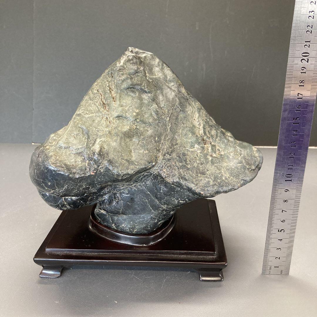 神居古潭石【台座付き】