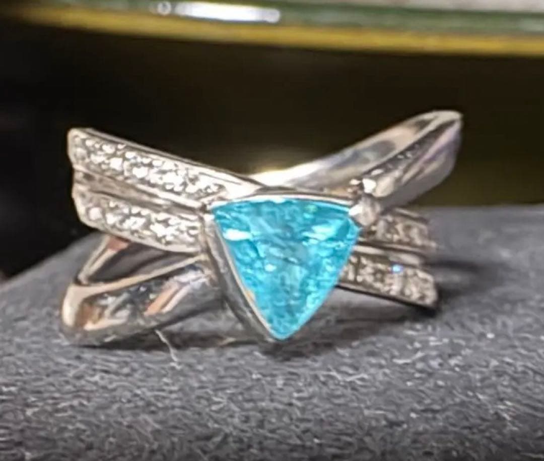 ブラジル産　パライバトルマリン リング　1ct PT900