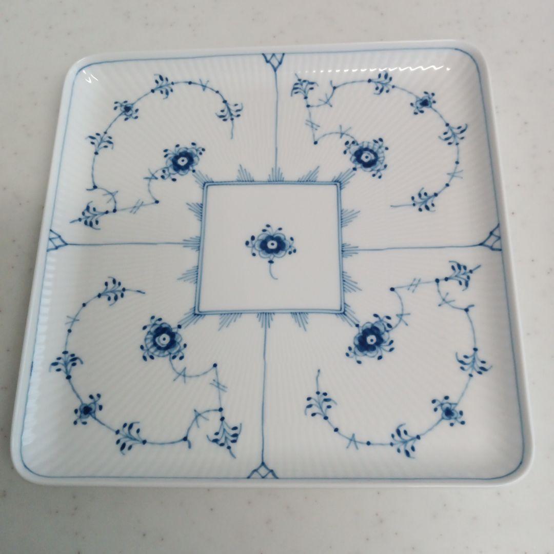 ロイヤルコペンハーゲン２０センチ角プレート