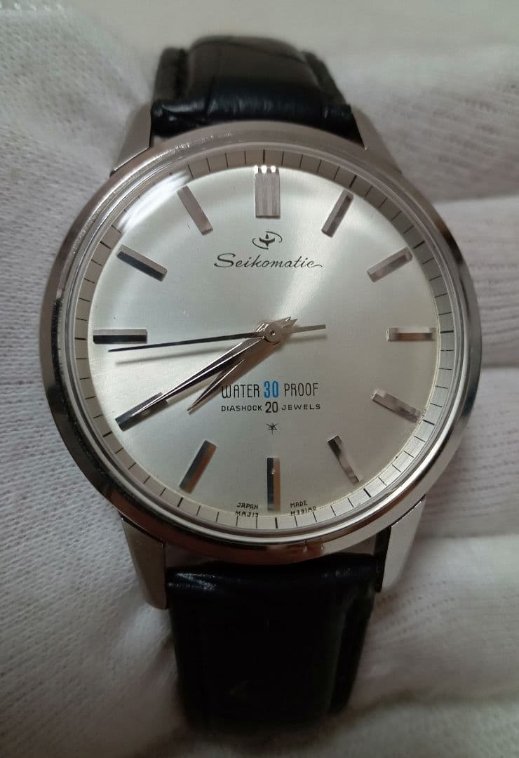 e*8様 SEIKO　セイコーマチック　機械式自動巻　1960年代製造　極美品