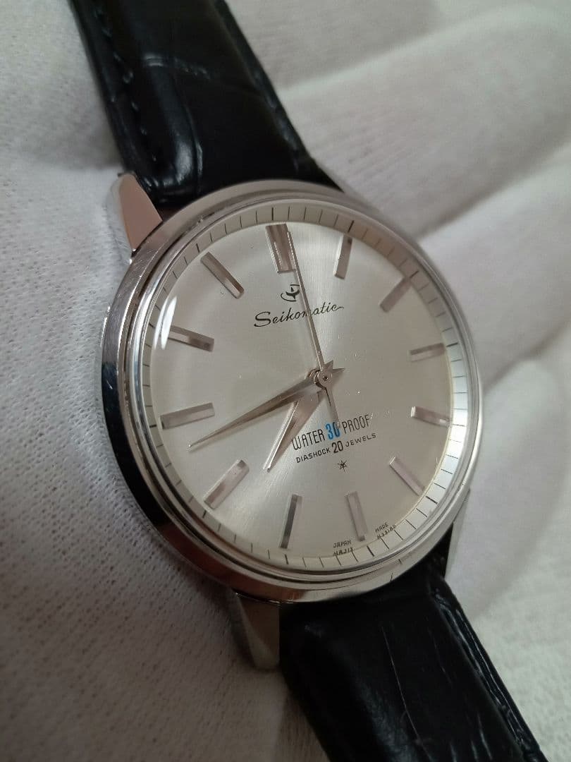 e*8様 SEIKO　セイコーマチック　機械式自動巻　1960年代製造　極美品