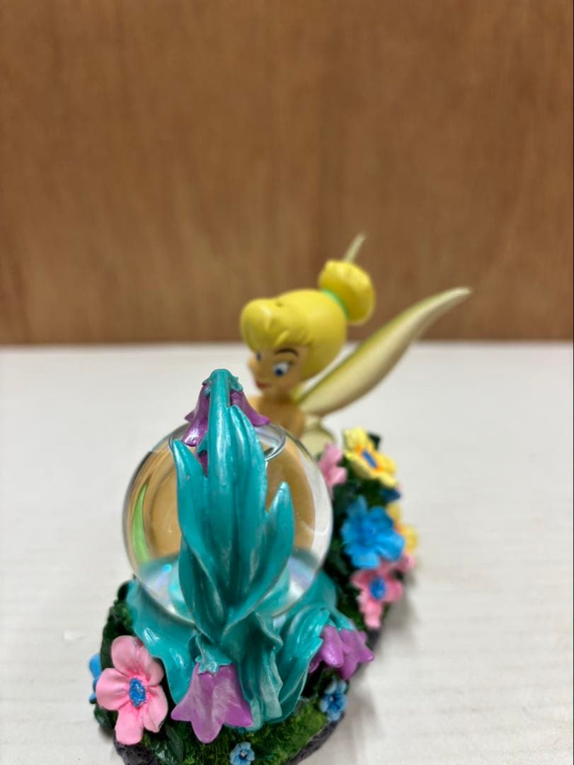 ピーターパン スノーグローブ ティンカーベル ( 中 ) 花畑