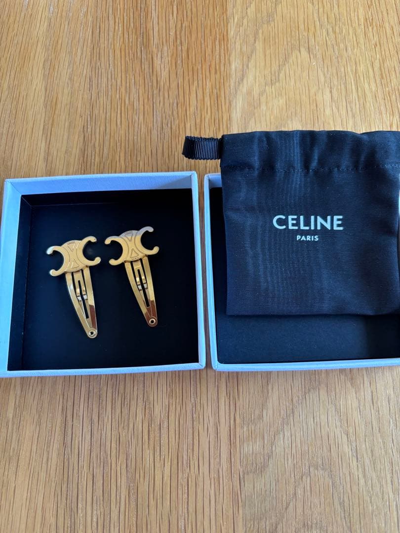 CELINE ゴールド ヘアクリップ 専用ポーチ付き