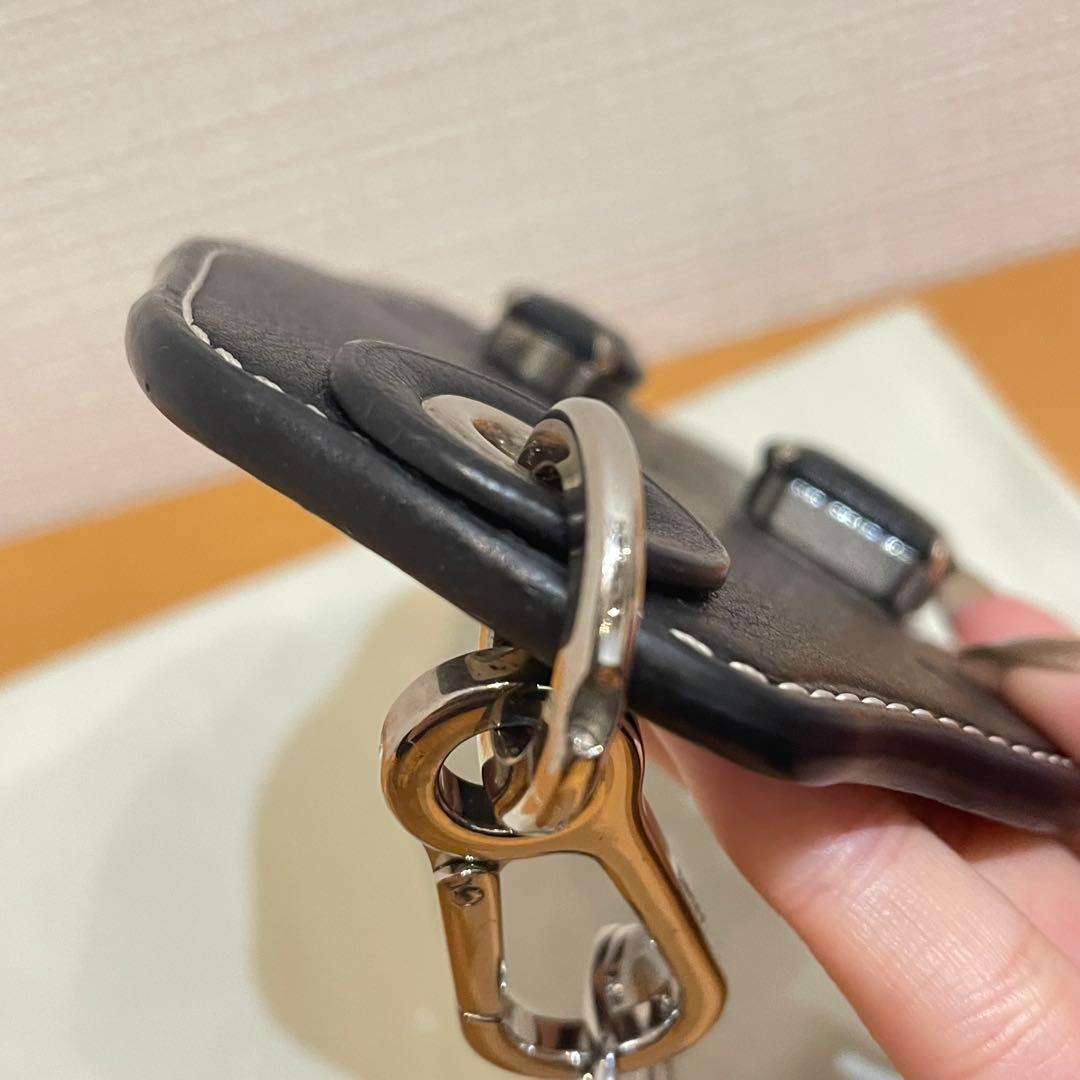 ロエベ　レザーハンドモチーフキーリング　ブラック　10R2510