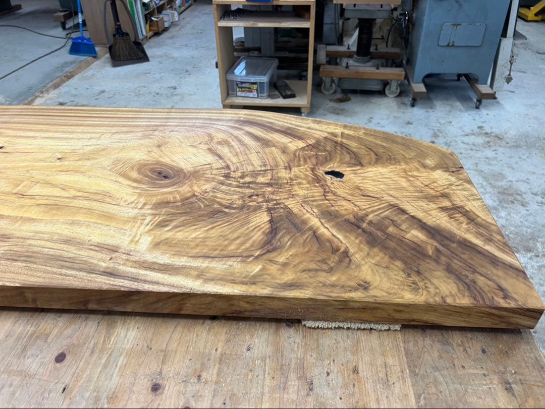 ✳️鹿児島県産楠一枚板天板、カウンター材加工済♦︎レジン、チギリ、ESHA塗装