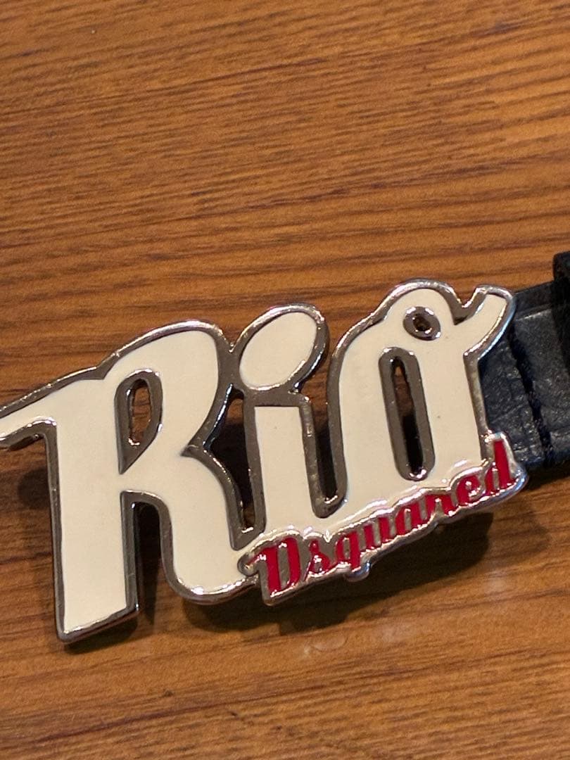 【DSQUARED2】 レザー ベルト イタリア ディースクエアード 黒 白