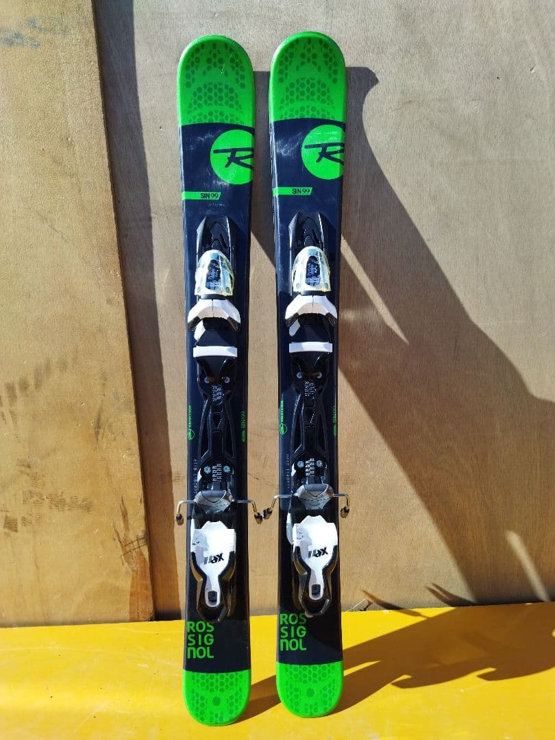 xt23　ROSSIGNOL　ロシニョール　SIN99 ショートスキー　黒