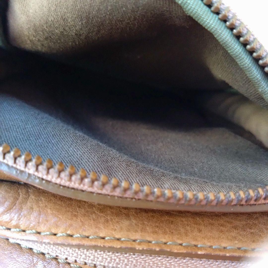 土屋鞄　ビークル　トリジップ　ボディバッグ　ウエストバッグ　ショルダーバッグ