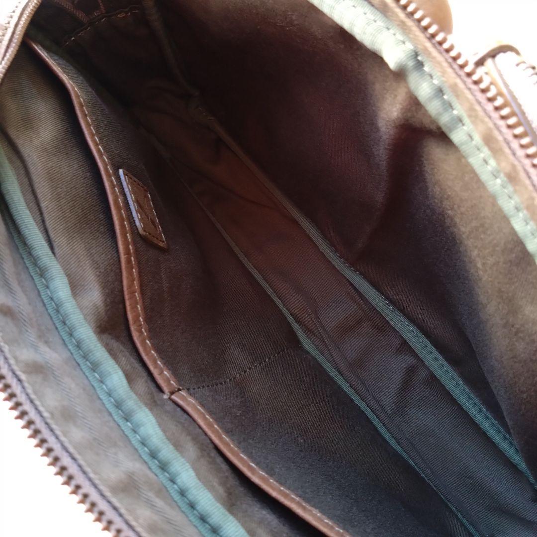 土屋鞄　ビークル　トリジップ　ボディバッグ　ウエストバッグ　ショルダーバッグ