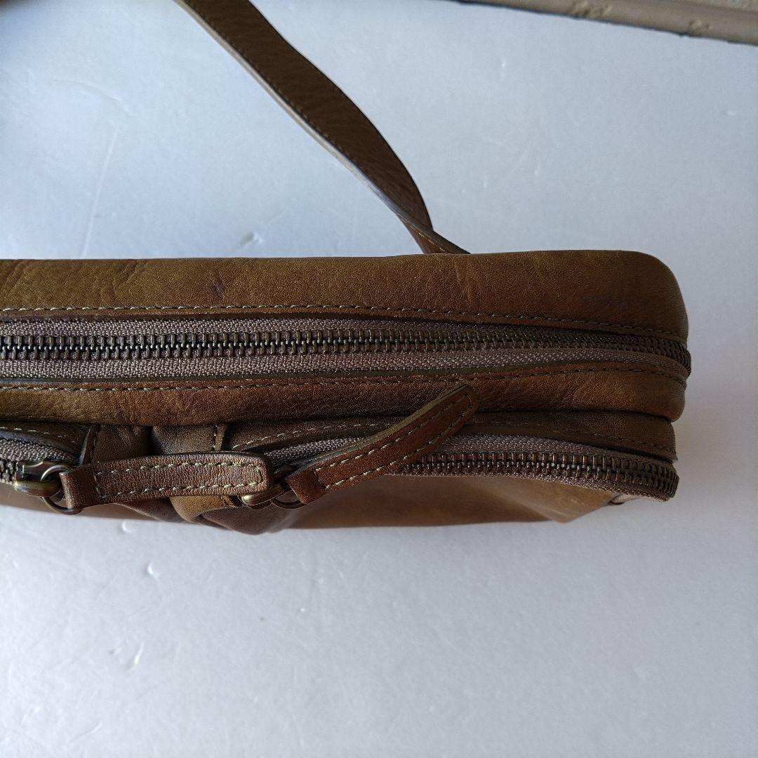 土屋鞄　ビークル　トリジップ　ボディバッグ　ウエストバッグ　ショルダーバッグ