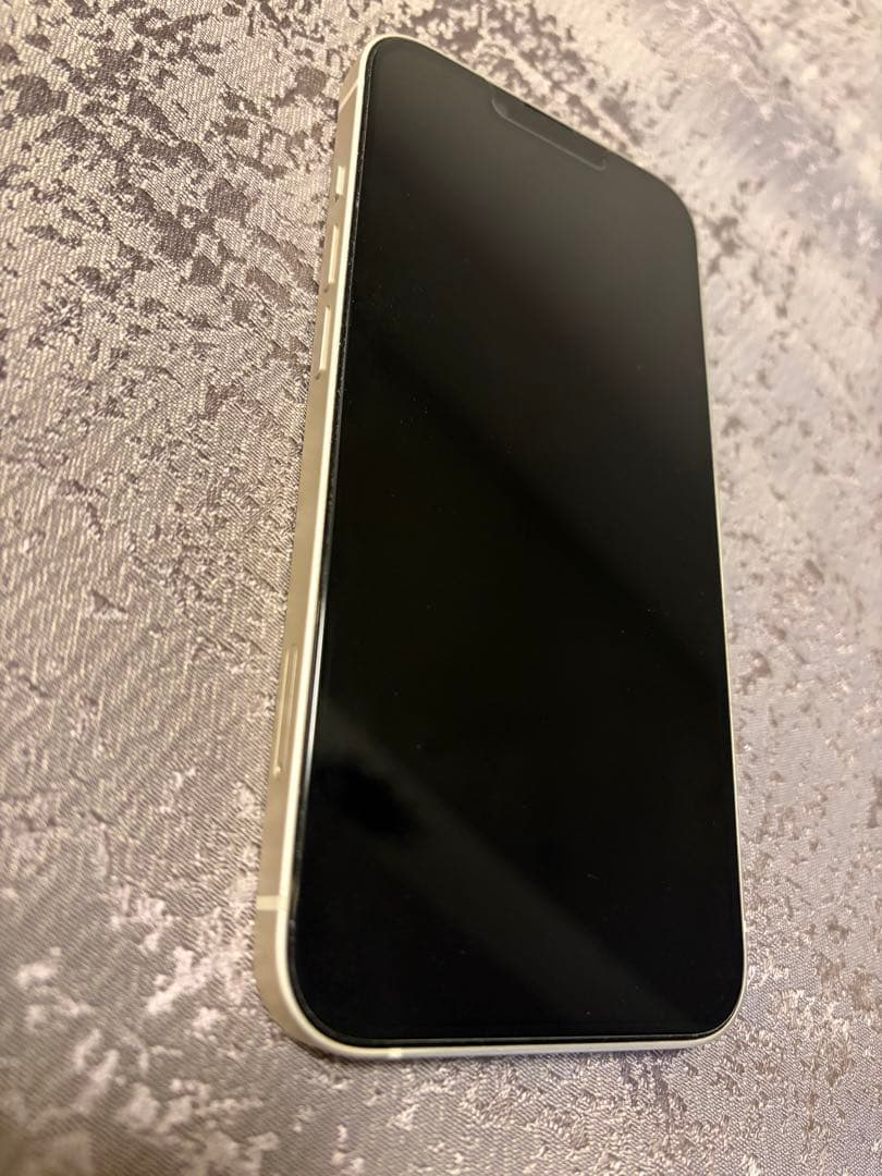 お値下げ⭐︎Apple iPhone 13 ホワイト ケース付き