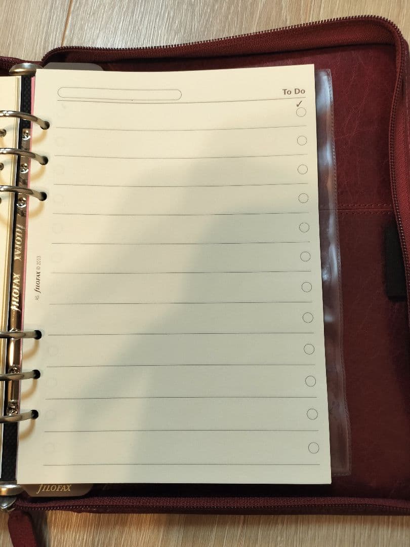 Filofax システム手帳　ロックウッド　バイブルジップ　希少カラー　ワイン