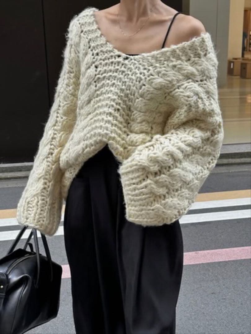 efu HAND CABLE KNIT アイボリー
