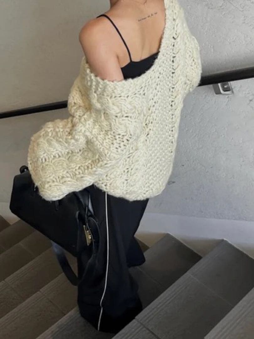 efu HAND CABLE KNIT アイボリー