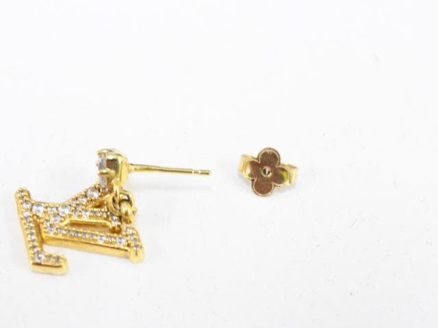 ◇Louis Vuitton ピアス レディLV ロゴピアス M01844
