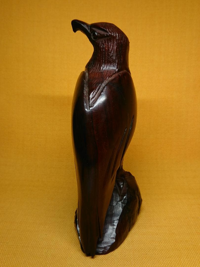 タカ　鷲　鷹　木彫　オブジェ　置物　インテリア　工芸品　美術品　A1041