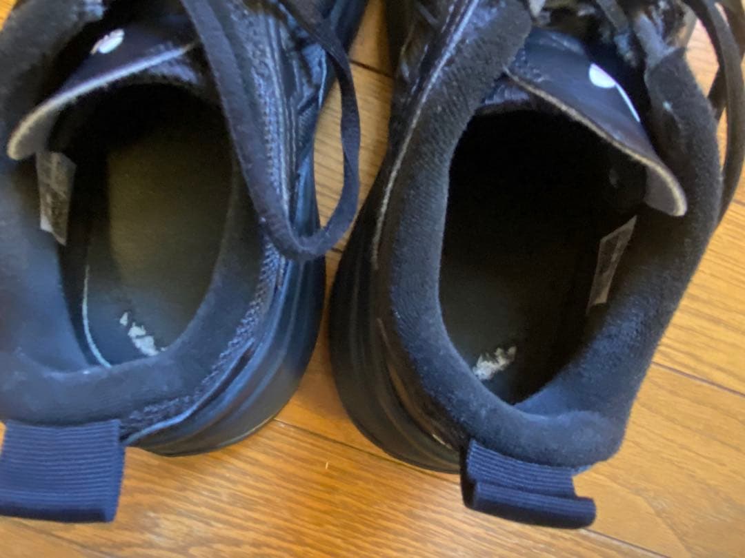 adidas アディダス Ozgaia オズガイア　Core Black