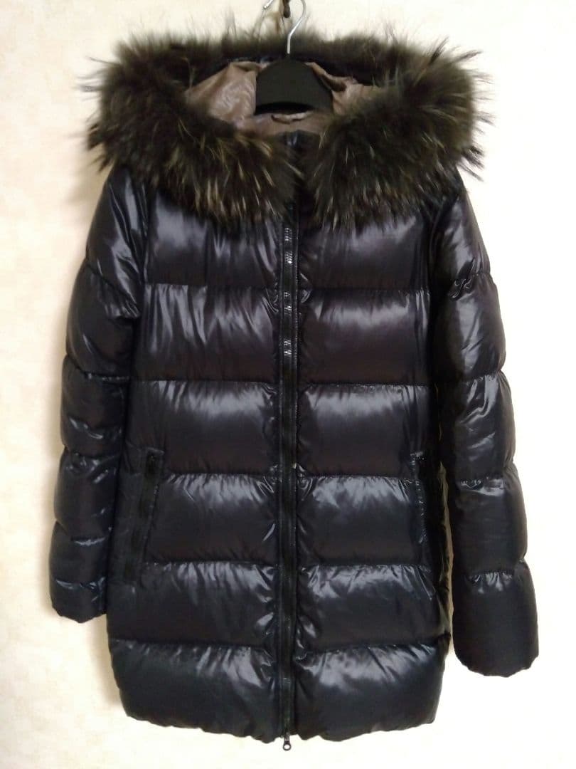 極美品　DUVETICA ダウンジャケット 38