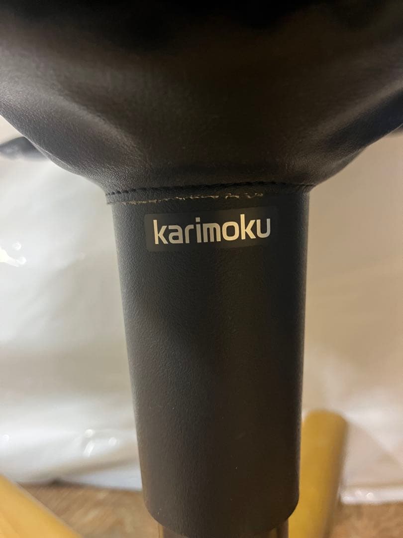 カリモクデスクチェア XT5700ブナ材 本革 ハイバック ロッキング