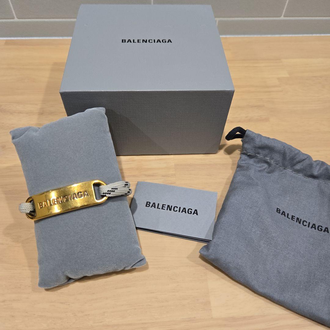 BALENCIAGAブレスレット