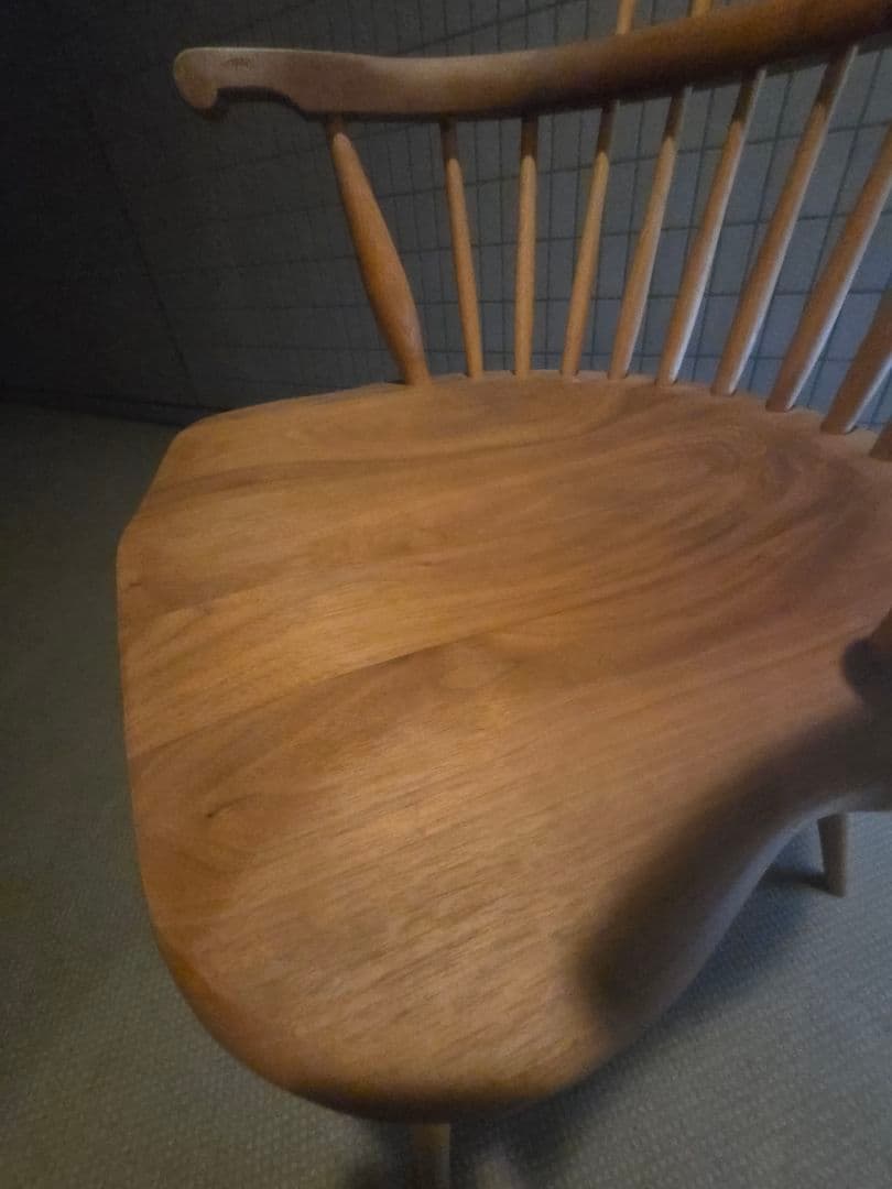 高山ウッドワークス　コームバックアームチェア/ダイニングチェア