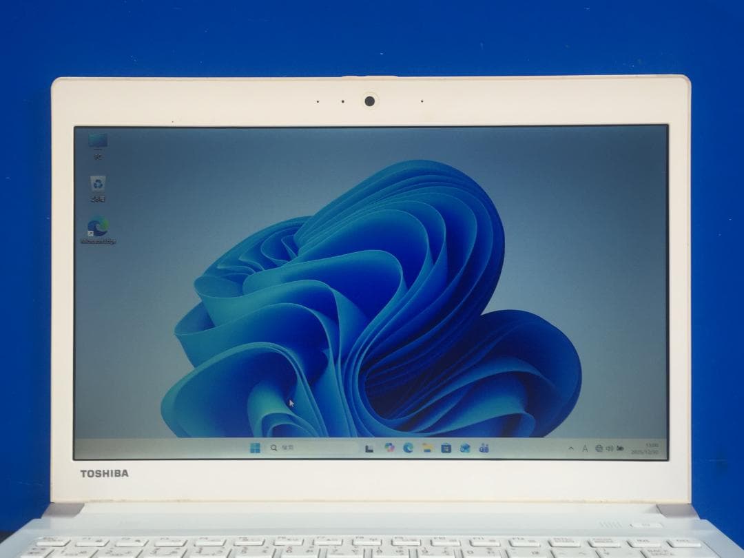 東芝 dynabook R73 13.3型/1000G/Office/win11