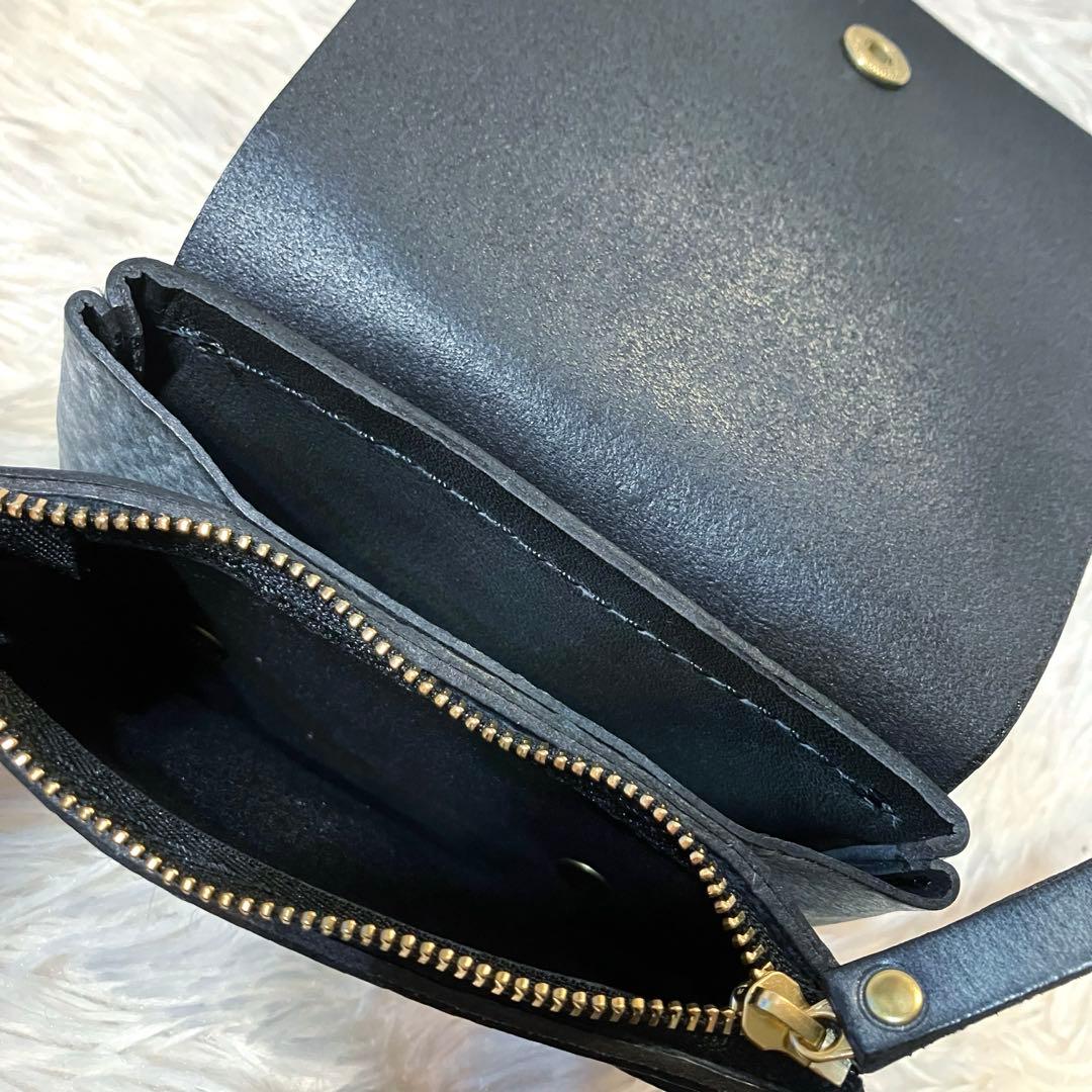HERZ【アラスカ特別仕様】トラベルウォレット 二つ折り財布 レザー 黒 限定