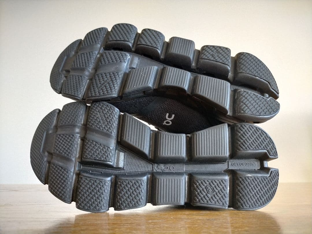 on オン クラウドフライヤーWP