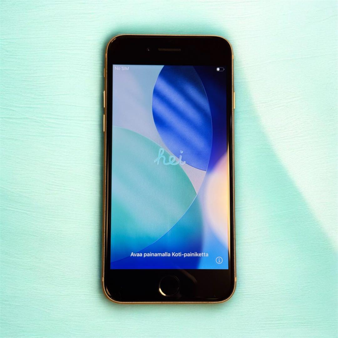 Apple iPhone SE 第3世代 128GB スターライト