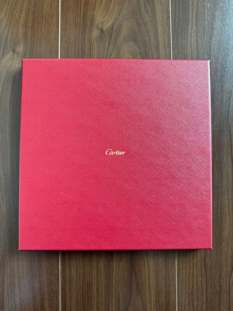 Cartier カルティエ　大判スカーフ