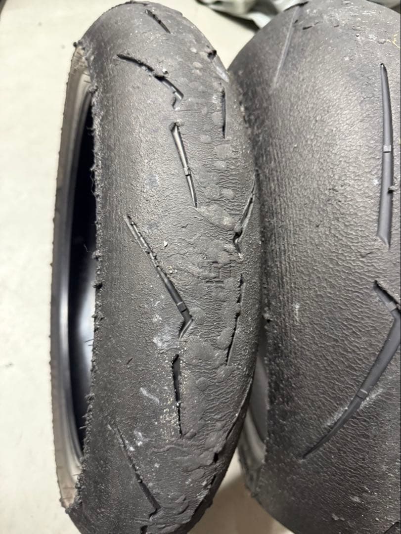 ピレリスーパーコルサV4SC1前後