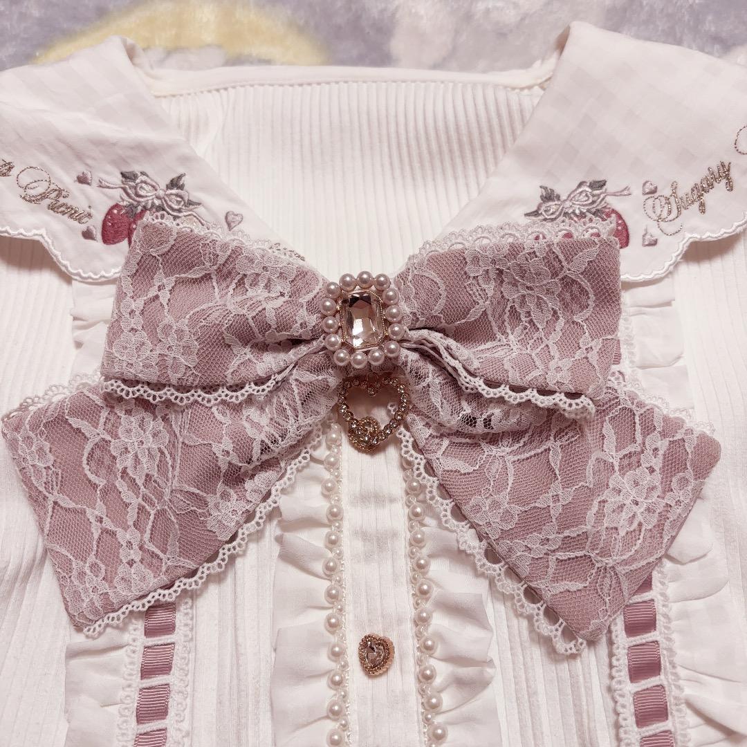 ♥ LIZ LISA ♥【ストロベリー刺繍セーラーリブブラウス】トップス